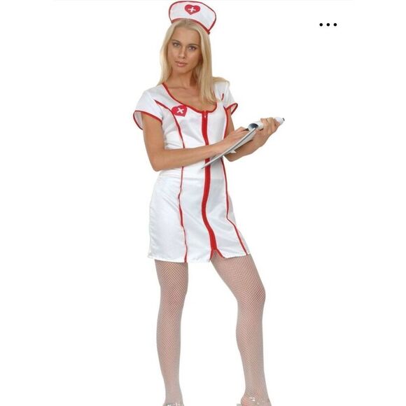 Nurse Costume - Picture 1 of 5